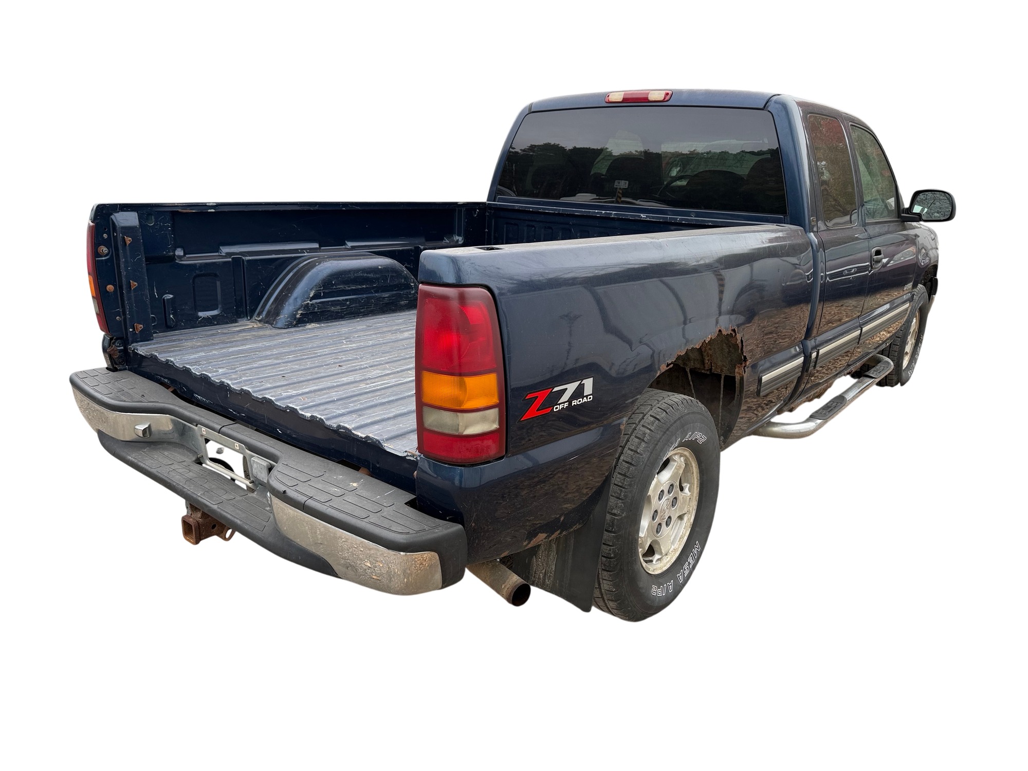 2001 chevrolet silverado-1500 ext.-cab-short-bed-4wd with 199070 miles for sale near Elk River, Minnesota 106784_05_pass_rear_corner.jpg