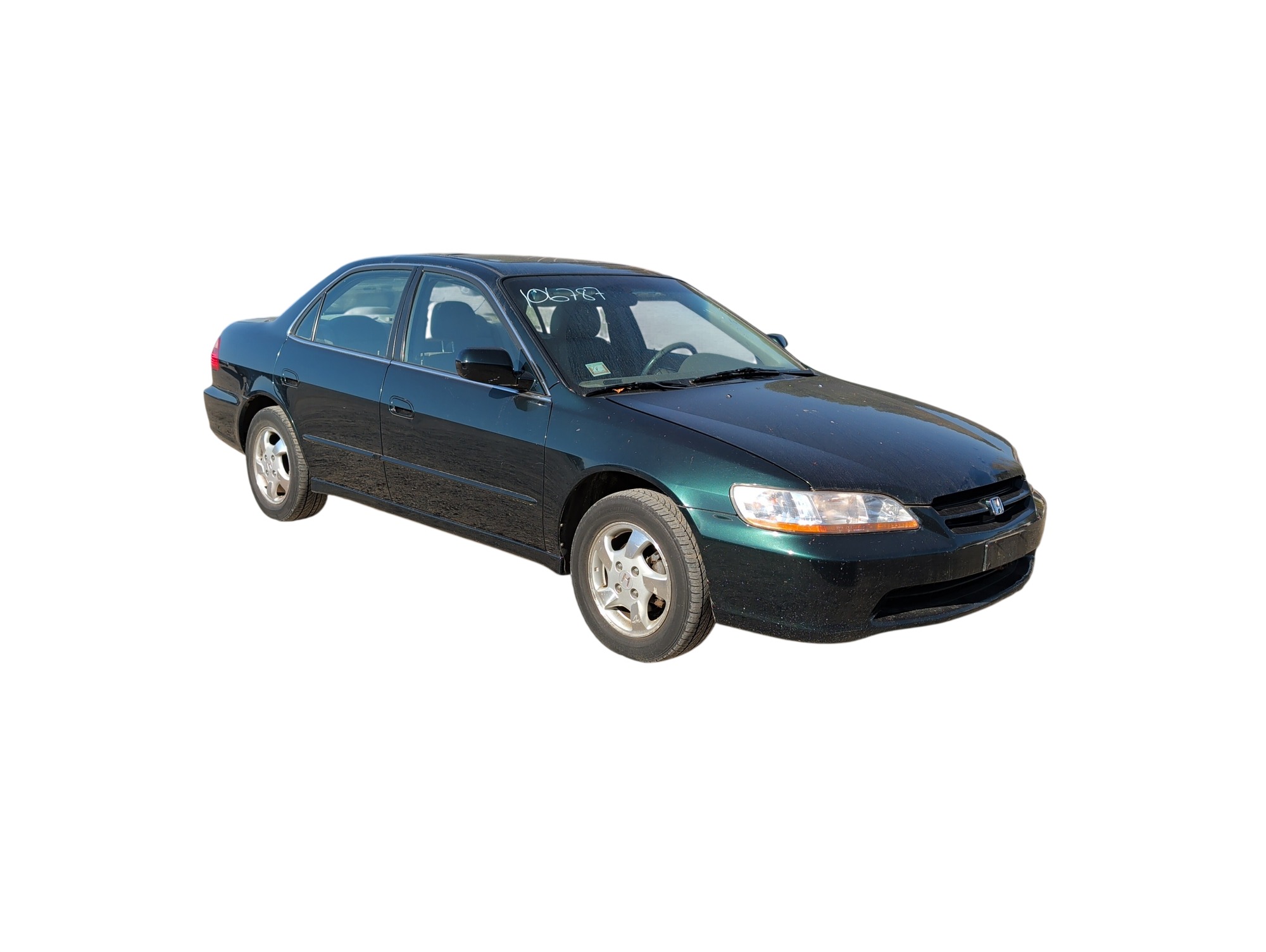 2000 honda accord ex-sedan with 135556 miles for sale near Elk River, Minnesota 106787_07_pass_front_corner.jpg