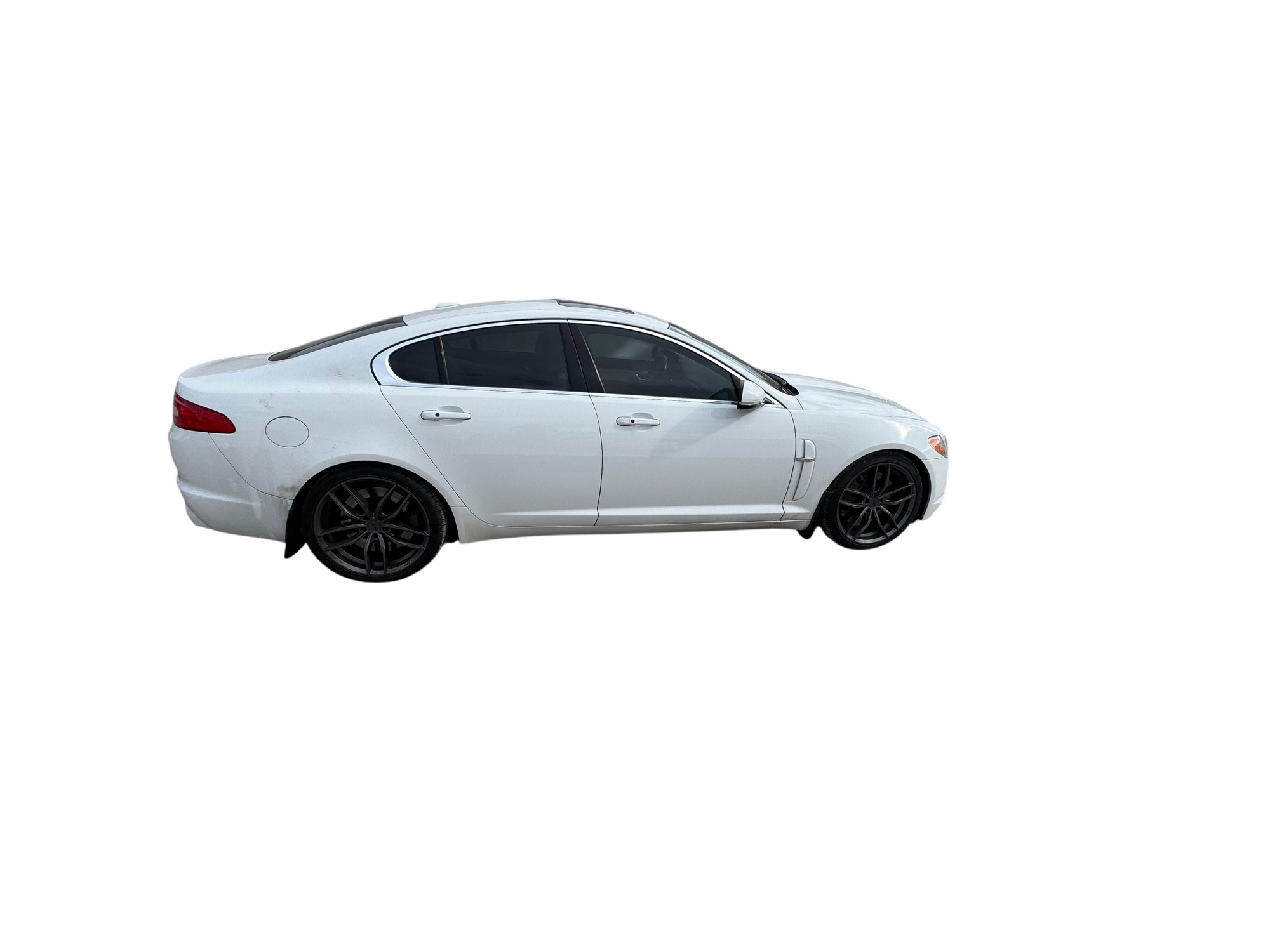 2011 jaguar xf-series xf-supercharged with 150511 miles for sale near Elk River, Minnesota 106794_06_pass_side.jpg