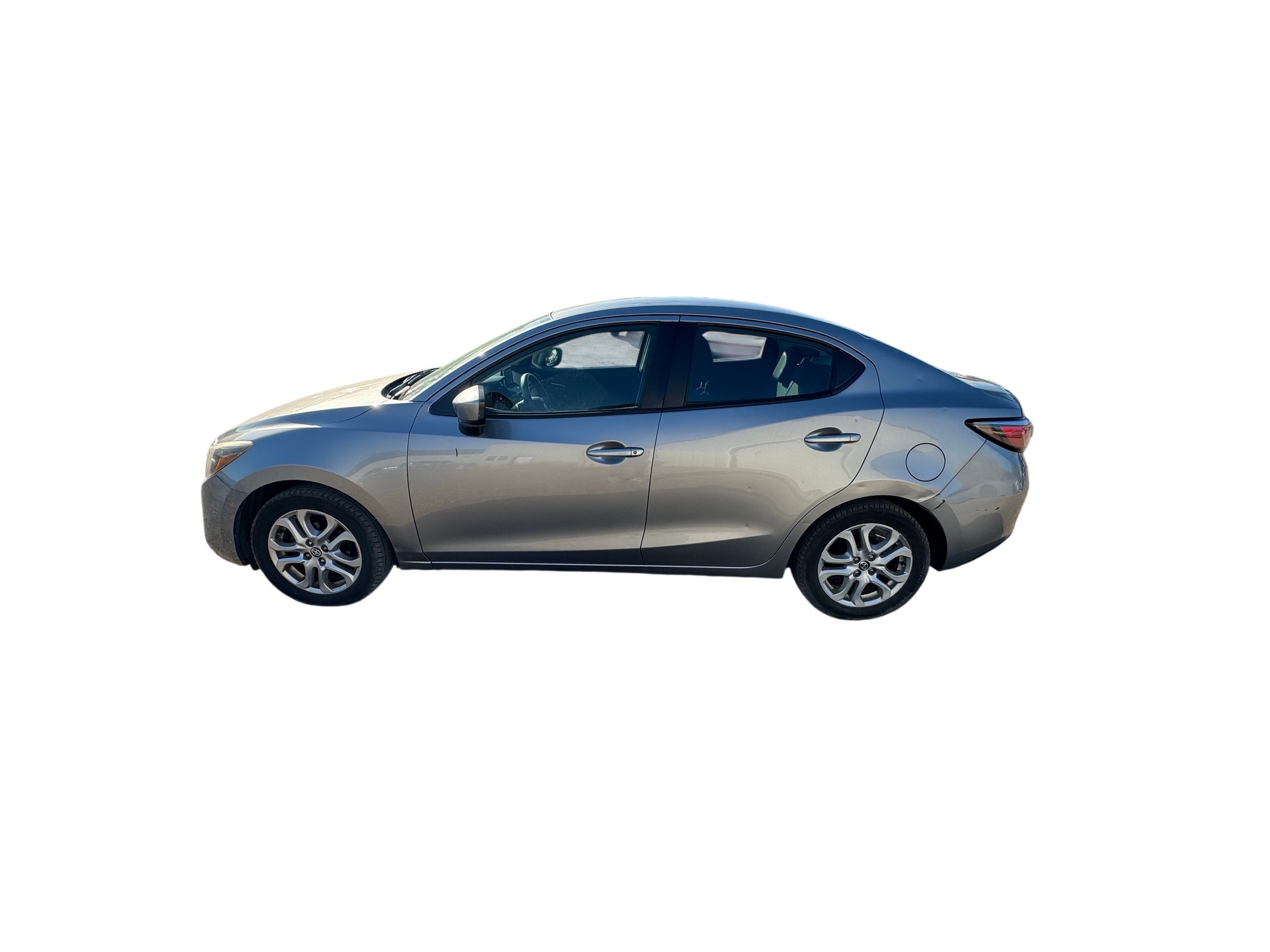 2016 scion ia 6a with 201849 miles for sale near Elk River, Minnesota 106804_02_driver_side.jpg