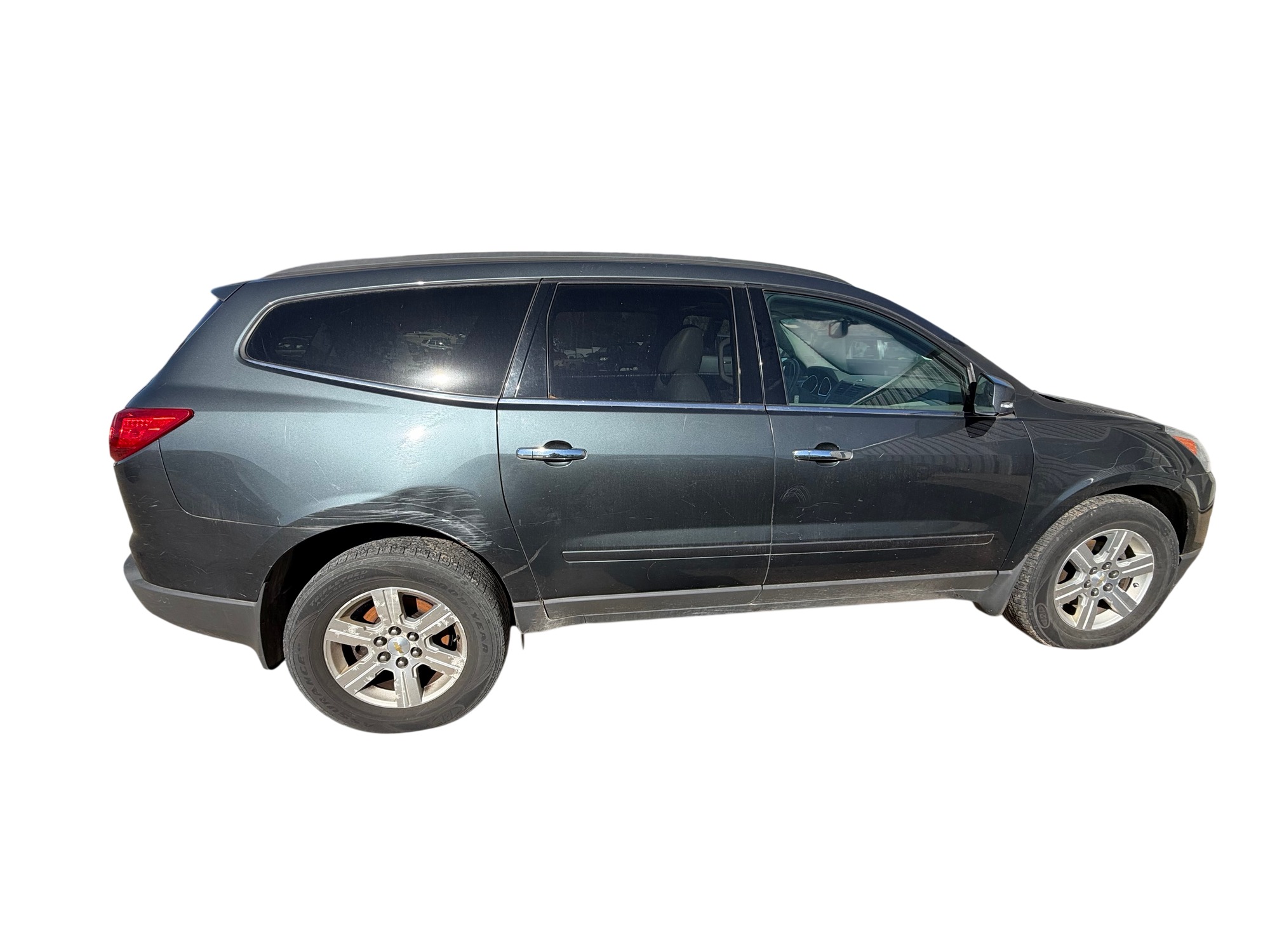 2010 chevrolet traverse lt1-awd with 164528 miles for sale near Elk River, Minnesota 106806_06_pass_side.jpg