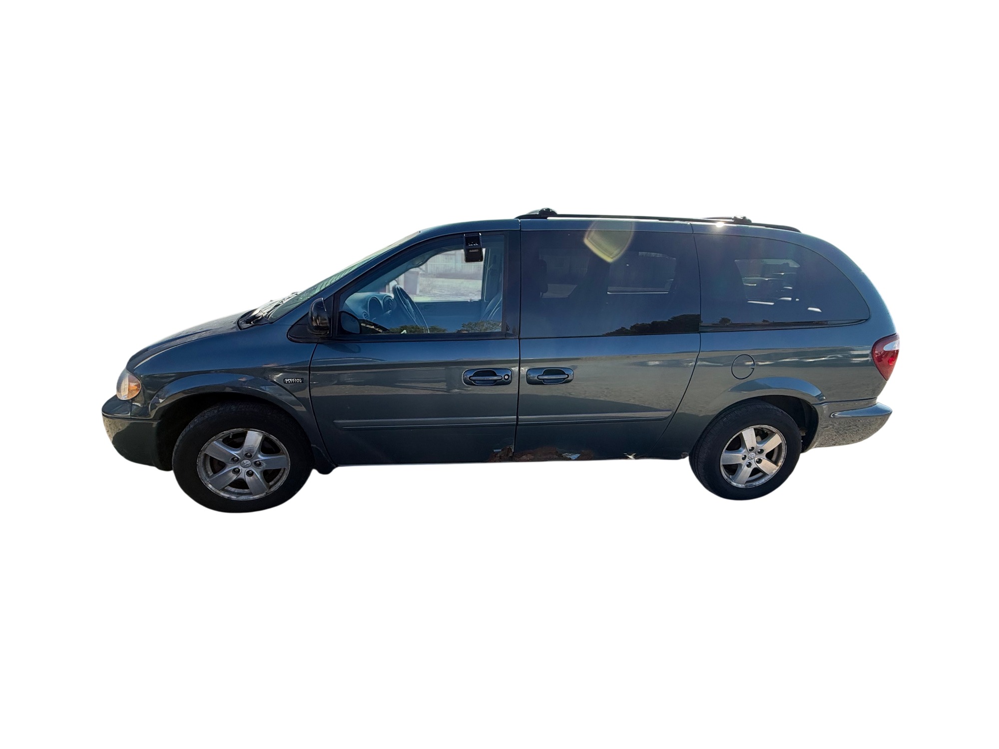 2007 dodge grand-caravan sxt with 169997 miles for sale near Elk River, Minnesota 106825_02_driver_side.jpg