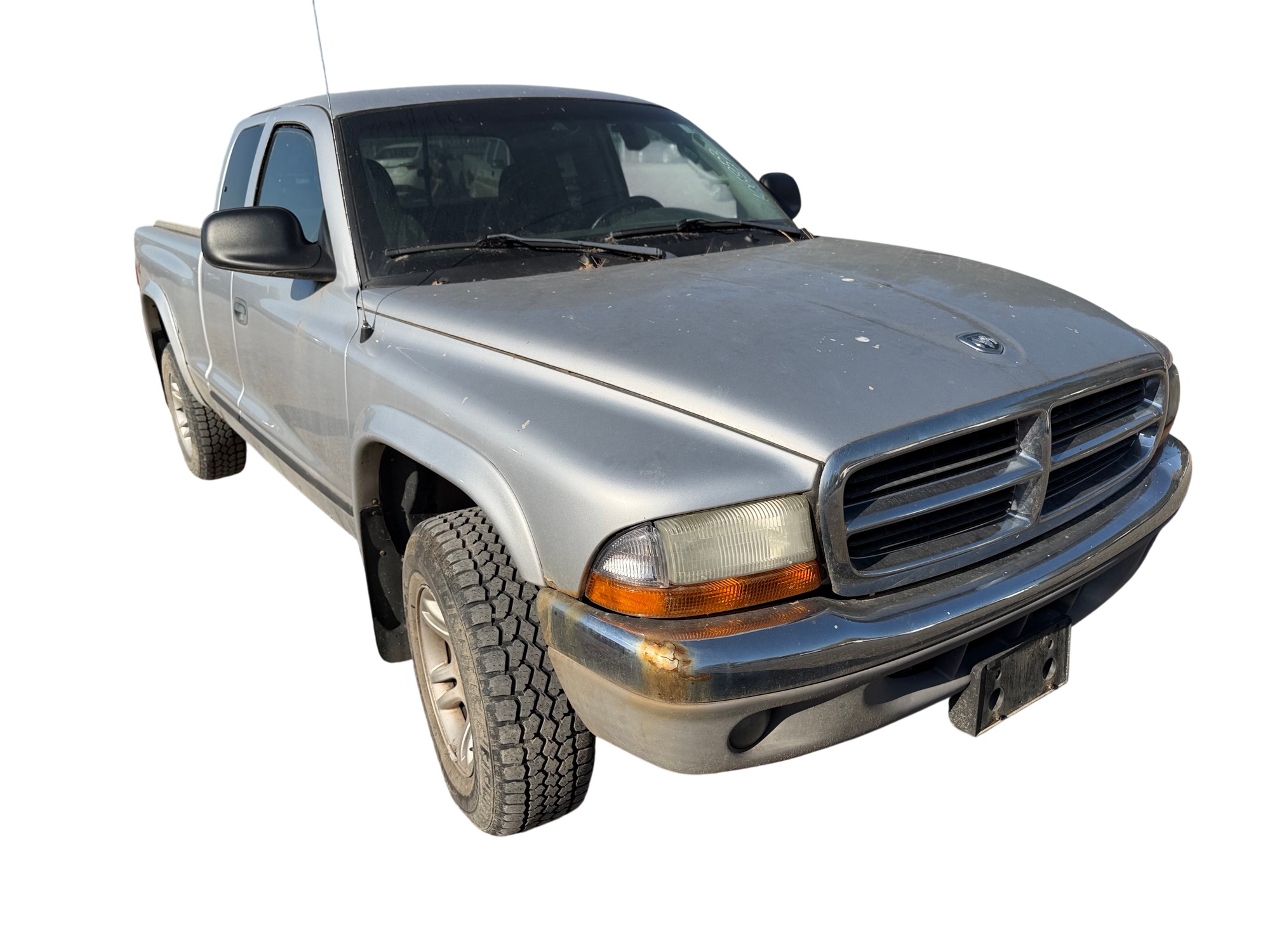 2004 dodge dakota slt-club-cab-4wd with 144071 miles for sale near Elk River, Minnesota 106853_07_pass_front_corner.jpg