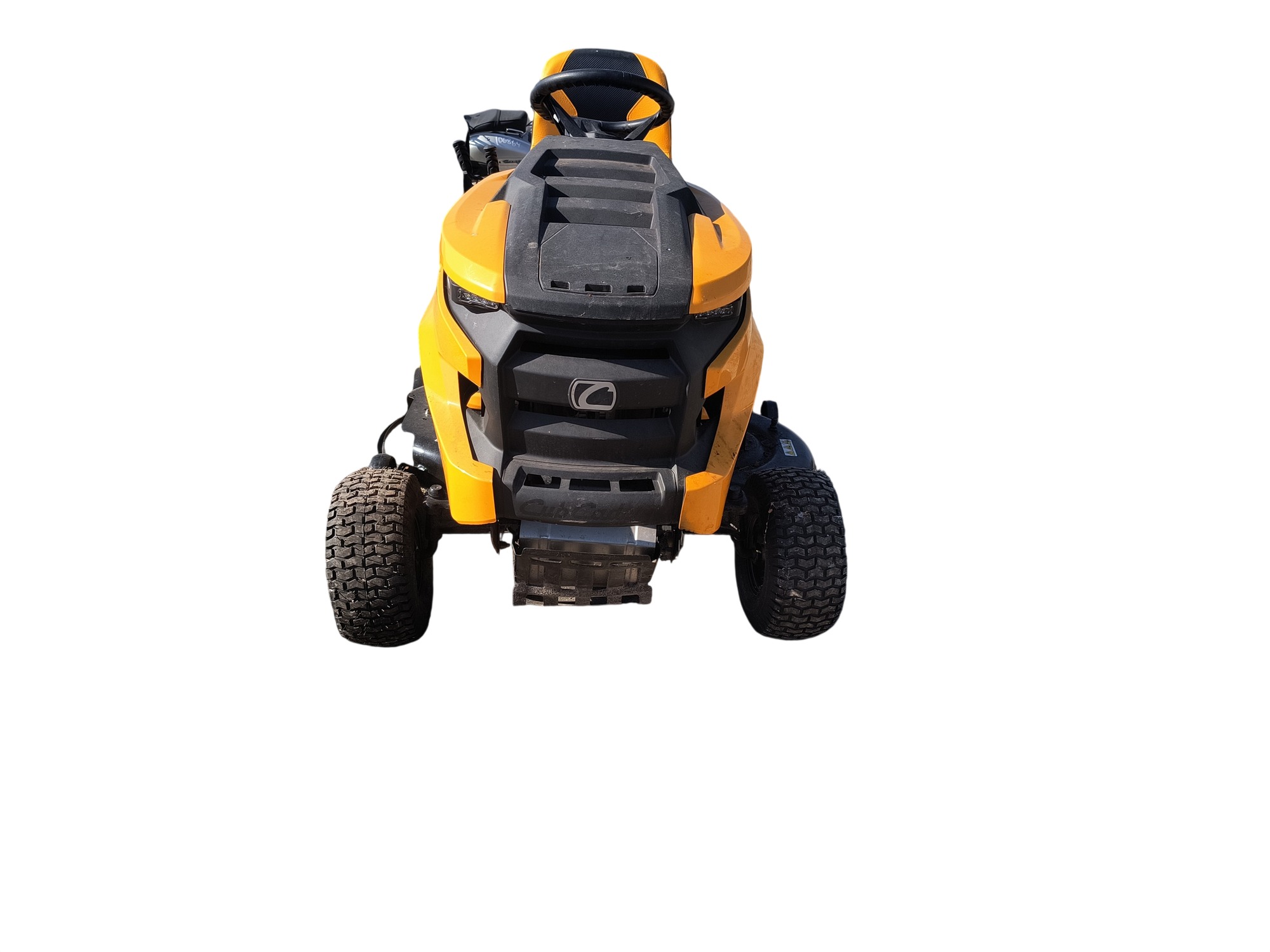 2000 cub-cadet lawn-tractor for sale near Elk River, Minnesota 106873_08_front_end.jpg