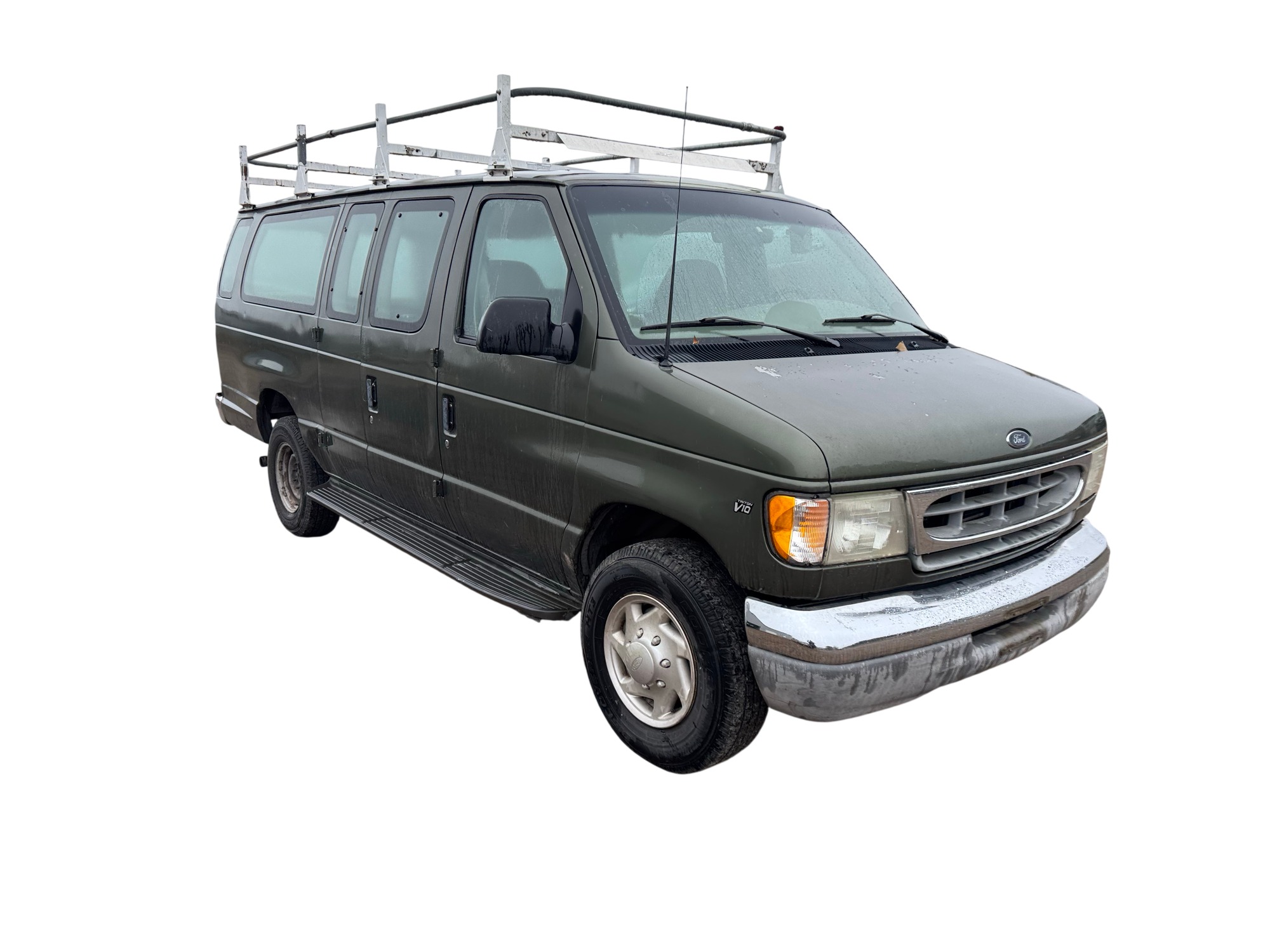 2002 ford econoline e350-extended with 237384 miles for sale near Elk River, Minnesota 106881_07_pass_front_corner.jpg