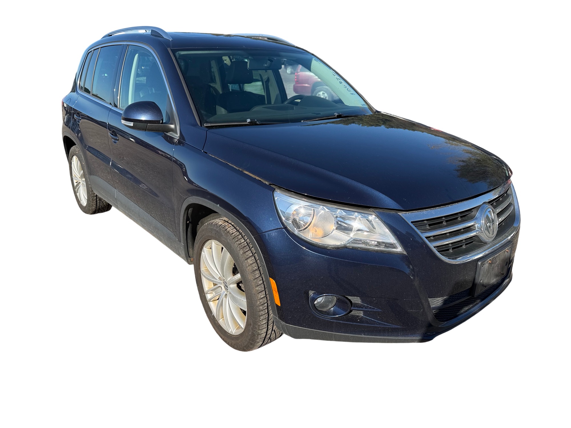 2011 volkswagen tiguan s-4motion with 116934 miles for sale near Elk River, Minnesota 106922_07_pass_front_corner.jpg