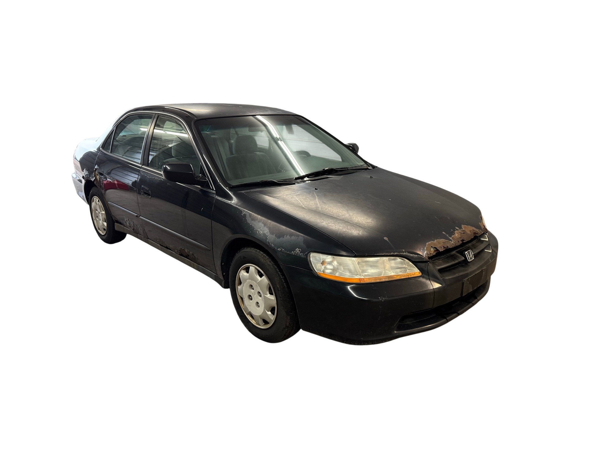 2000 honda accord lx-sedan with 366084 miles for sale near Elk River, Minnesota 106940_07_pass_front_corner.jpg