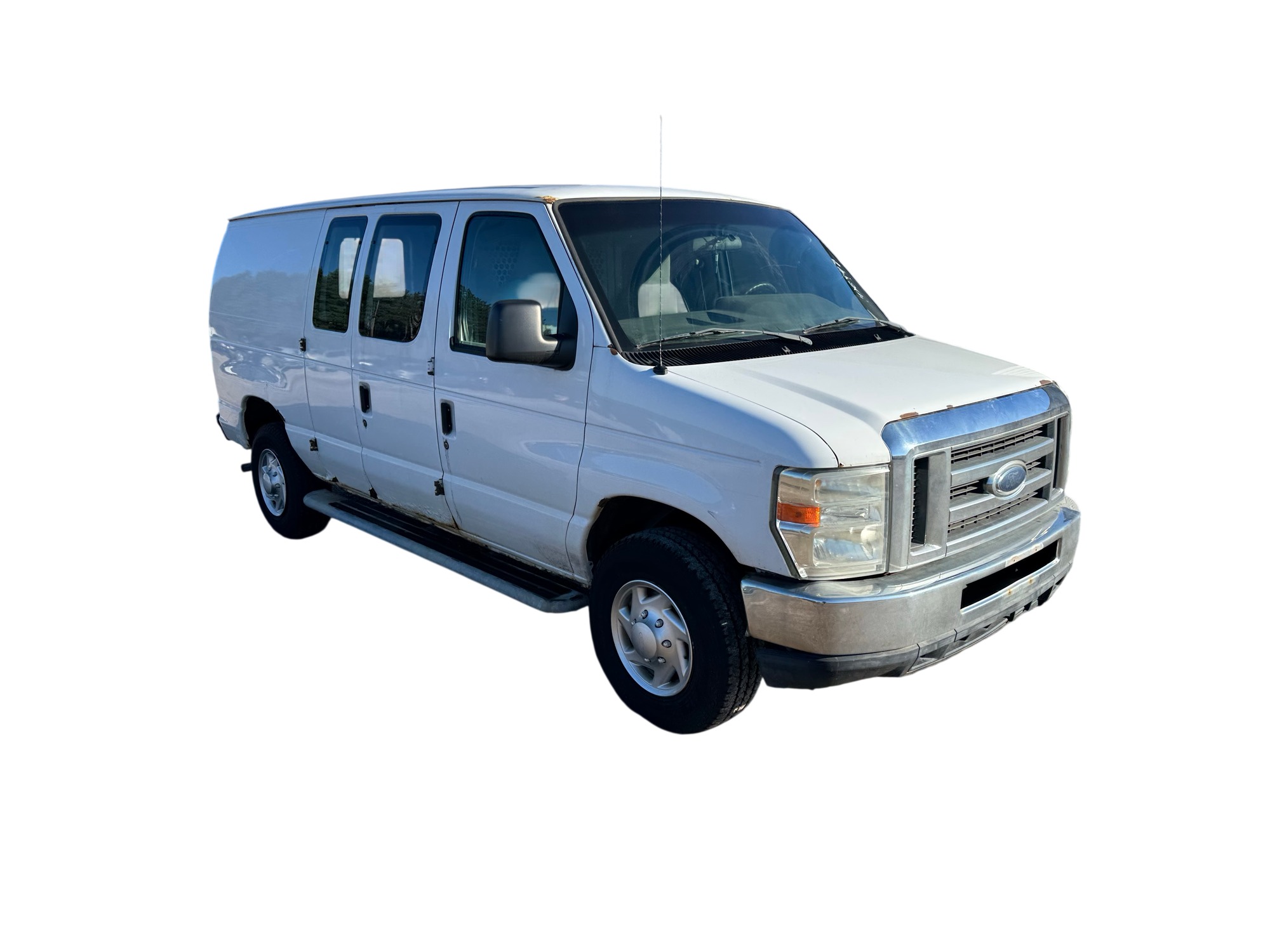 2013 ford econoline e-250 with 188890 miles for sale near Elk River, Minnesota 106947_07_pass_front_corner.jpg
