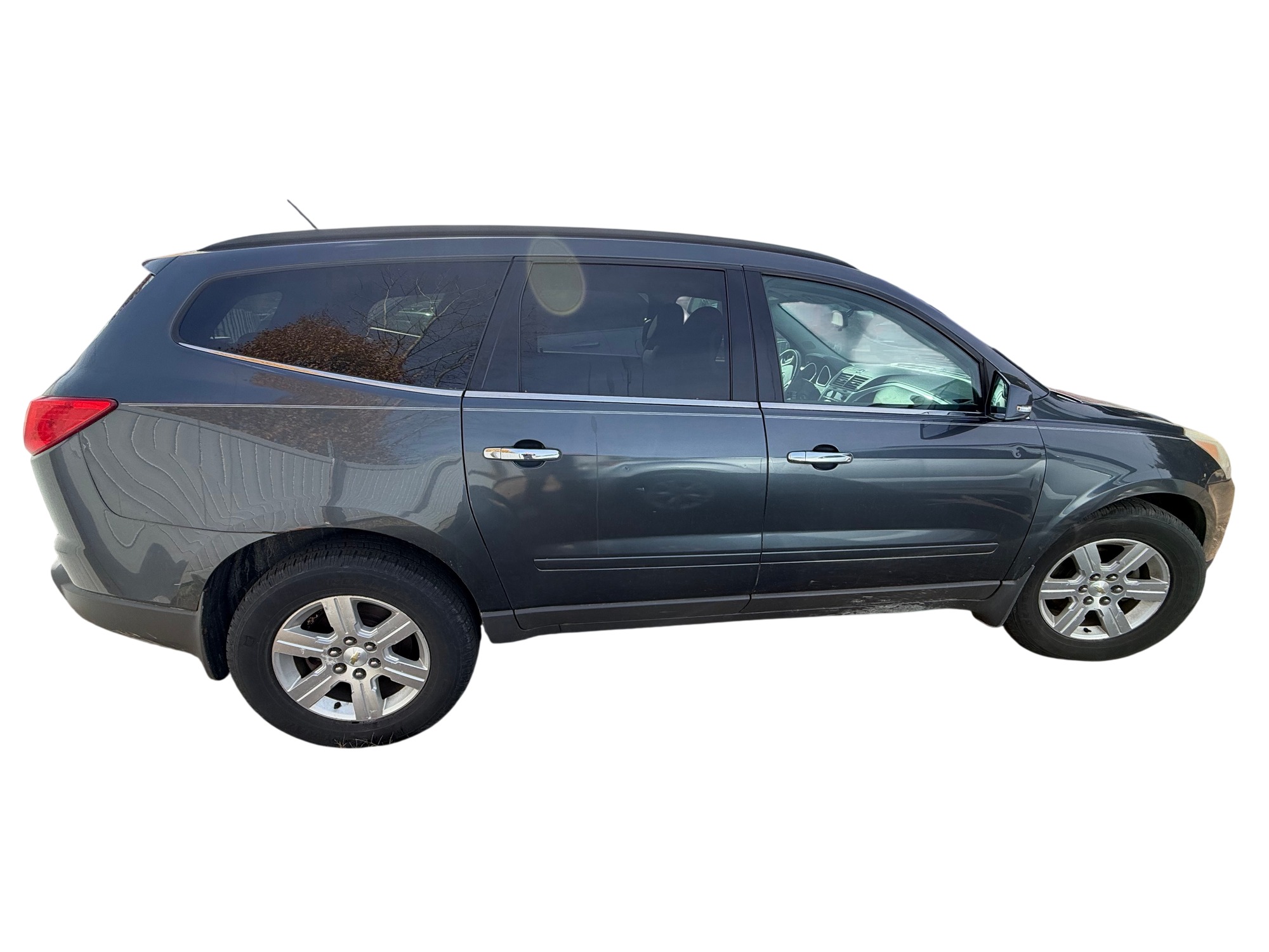 2011 chevrolet traverse lt-awd with 156005 miles for sale near Elk River, Minnesota 106983_06_pass_side.jpg