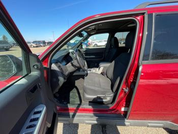 2009 ford escape xlt-4wd-v6 with 118028 miles for sale near fridley, minnesota 0015746c00ca4419ab6fc825f757681a.jpeg