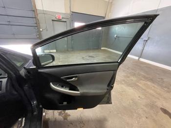 2012 toyota prius prius-ii with 177877 miles for sale near elk-river, minnesota 0034d81e9bdc4d45805662a569e53bd1.jpeg