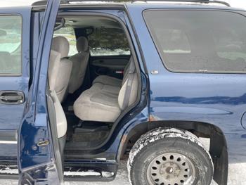 2001 chevrolet tahoe 4wd with 174356 miles for sale near fridley, minnesota 0075b1e0443748ee9a28244f7a16842f.jpeg