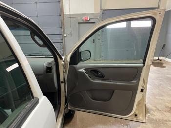 2001 ford escape xls-2wd with 238125 miles for sale near elk-river, minnesota 008cb6e400794548b0b83ee42cbceb8b.jpeg