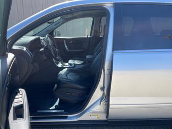 2012 gmc acadia with 171282 miles for sale near burnsville, minnesota 00924b30664d4c06b5010111dfce235f.jpeg