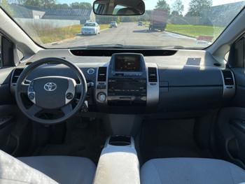 2007 toyota prius 4-door-liftback with 182489 miles for sale near elk-river, minnesota 00a6b3b4bb3a43ee9659a950f530f8a5.jpeg