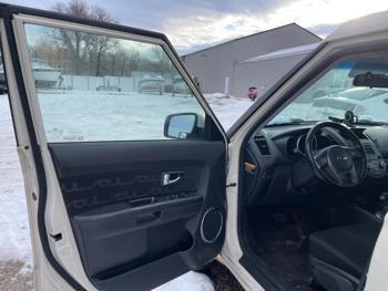 2013 kia soul with 145335 miles for sale near elk-river, minnesota 00d00eb317604dee8bd97a36f01e5f0f.jpg