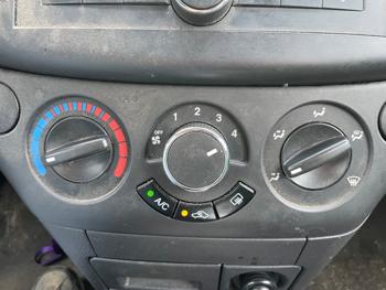 2007 chevrolet aveo ls-4-door with 165444 miles for sale near elk-river, minnesota 00ed76501e0e46859d204508ee163c6c.jpeg
