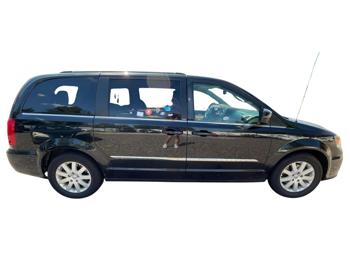 2014 chrysler town-&-country touring with 161623 miles for sale near elk-river, minnesota 00ef3f2b95734e4f9f39035160781bad.jpg