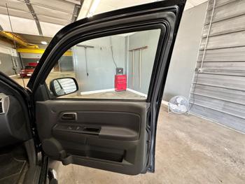 2005 chevrolet colorado z85-ext.-cab-4wd with 90401 miles for sale near elk-river, minnesota 011af8249012471182819e38d9ebbabc.jpeg