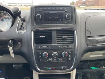 2016 dodge grand-caravan sxt with 148856 miles for sale near north-branch, minnesota 012dc8841c104d5b8224bc5c0fa77a4a.jpeg