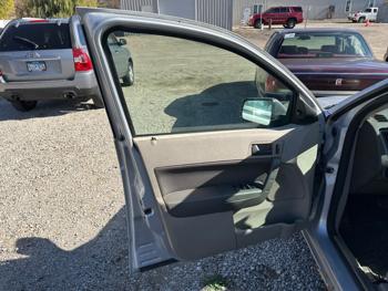 2008 ford focus ses-sedan with 170842 miles for sale near elk-river, minnesota 0143e9cc9311412896d7d565c3face42.jpeg