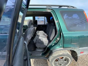 1999 honda cr-v ex-4wd with 185955 miles for sale near elk-river, minnesota 01e5bf7f4a8f4660948c990a0f86e891.jpeg