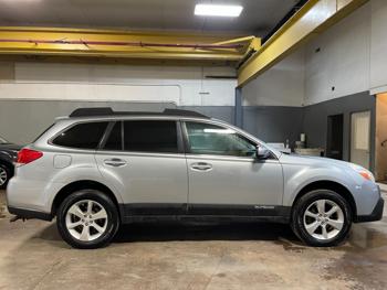 2013 subaru outback premium with 173412 miles for sale near elk-river, minnesota 0204b74c766f46259bfe56713dff4c5e.jpg