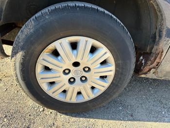 2006 chrysler town-&-country base with 141271 miles for sale near elk-river, minnesota 023aa94db3bd423e83571021b513569b.jpeg