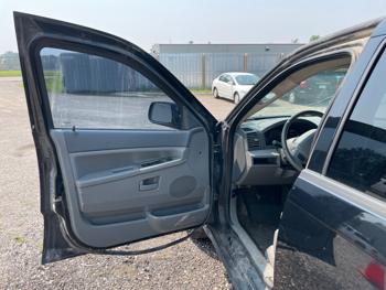 2005 jeep grand-cherokee laredo-4wd with 195717 miles for sale near elk-river, minnesota 02561687c210414694b08c56ce57cd8f.jpeg