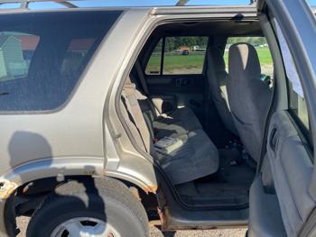 1999 chevrolet blazer 4-door-4wd with 134388 miles for sale near hastings, minnesota 028b5381a0da4beab11ccc9778120a90.jpeg