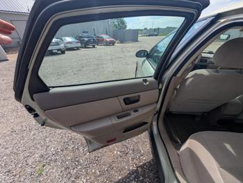 2005 ford taurus se with 78590 miles for sale near elk-river, minnesota 02c1adf720fc4e11b2042557539a4708.jpg