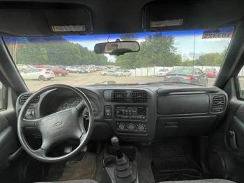 1998 chevrolet s10-pickup reg.-cab-short-bed-2wd with 115997 miles for sale near elk-river, minnesota 03024d6481f14a74a61d8c188553922d.jpeg