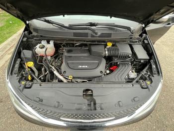 2018 chrysler pacifica limited with 145653 miles for sale near blaine, minnesota 03e4986a78a74400993169b2387e0acb.jpeg