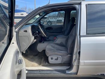 2004 chevrolet trailblazer ls-4wd with 185080 miles for sale near elk-river, minnesota 0408365836ae42db9a4fadbff2bcb4da.jpeg