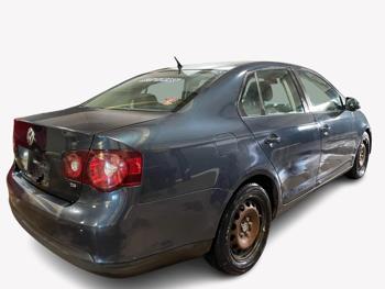 2008 volkswagen jetta with 174851 miles for sale near elk-river, minnesota 040ae990117547bf987477650c682b16.jpg
