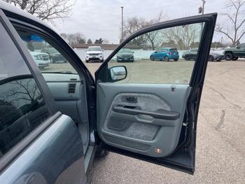 2005 honda pilot ex with 218855 miles for sale near fridley, minnesota 045f1fc27a944c42b2d61285f9699b69.jpeg