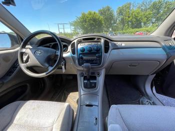 2003 toyota highlander with 200874 miles for sale near shakopee, minnesota 047ad34436d841829879b1ee8ac534c6.jpeg