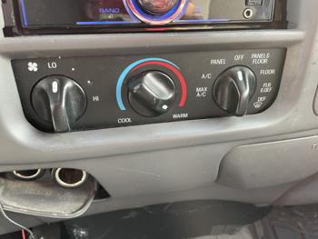 2003 ford f-150 sel with 188740 miles for sale near elk-river, minnesota 04995b51d6ad478c865ba55097bf9994.jpg