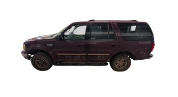 2001 ford expedition xlt-4wd with 169685 miles for sale near elk-river, minnesota 04d6e68591f8426b9c2119874f6398fa.jpg