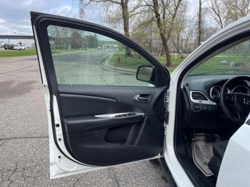 2017 dodge journey se with 128688 miles for sale near burnsville, minnesota 055e7c212176426892c41ed01a664390.jpg