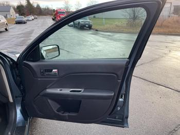 2012 ford fusion with 198968 miles for sale near elk-river, minnesota 05858eec68a6472180e62159d5aa1e89.jpg