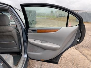 2005 lexus es-330 sedan with 177399 miles for sale near elk-river, minnesota 05b312c4a8444bc991481ffafccfa1e2.jpeg