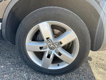 2013 volkswagen touareg vr6-lux with 164287 miles for sale near elk-river, minnesota 05b5bce6e50c446b9e96c001131d6aa1.jpeg