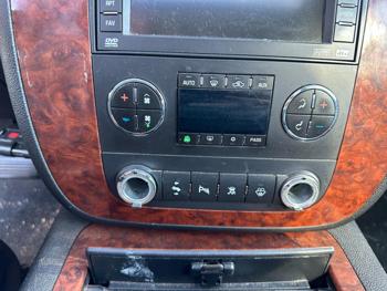 2007 chevrolet suburban lt1-1500-4wd with 252948 miles for sale near elk-river, minnesota 05bde18f5e044fe19cb1b8e680d7cdf6.jpg