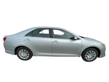 2012 toyota camry se with 161622 miles for sale near elk-river, minnesota 05c8f28c255a4728acf4c384a1146441.jpg