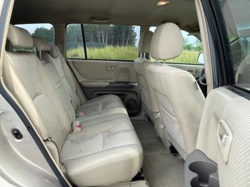 2006 toyota highlander v6-2wd-with-3rd-row-seat with 194228 miles for sale near elk-river, minnesota 05d8bbc170584ea49d98b024fc6a6db9.jpeg