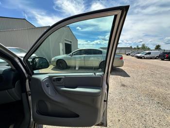 2007 dodge grand-caravan sxt with 150040 miles for sale near elk-river, minnesota 05ea0ae20c5a45d3bbad4df31b1a5820.jpeg
