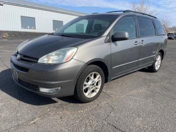 2004 toyota sienna xle-awd with 220628 miles for sale near shakopee, minnesota 05f1c71513dc496abc0c5c2ed3965691.jpeg