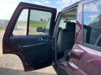 2007 chevrolet trailblazer ls1-4wd with 207291 miles for sale near elk-river, minnesota 0692fd1c2b1941488ecbe38b1078d187.jpeg