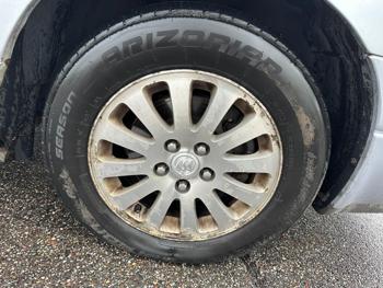 2005 buick lesabre limited with 144074 miles for sale near elk-river, minnesota 06b8bf05de1648c189efd07b17b34307.jpg